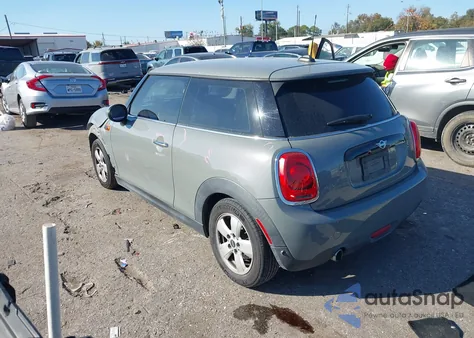 2019 Mini Hardtop Cooper/Oxford Edition from USA, damaged, VIN WMWXP5C56K2H29920